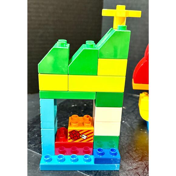 Lego Duplo Tree House and basic building block set special blocks & a squirrel - Picture 5 of 6